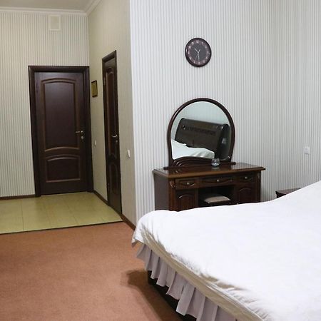 Hotel Botakoz Astana Ngoại thất bức ảnh