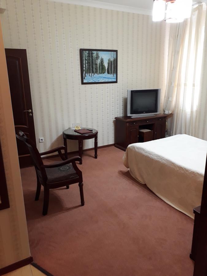 Hotel Botakoz Astana Ngoại thất bức ảnh
