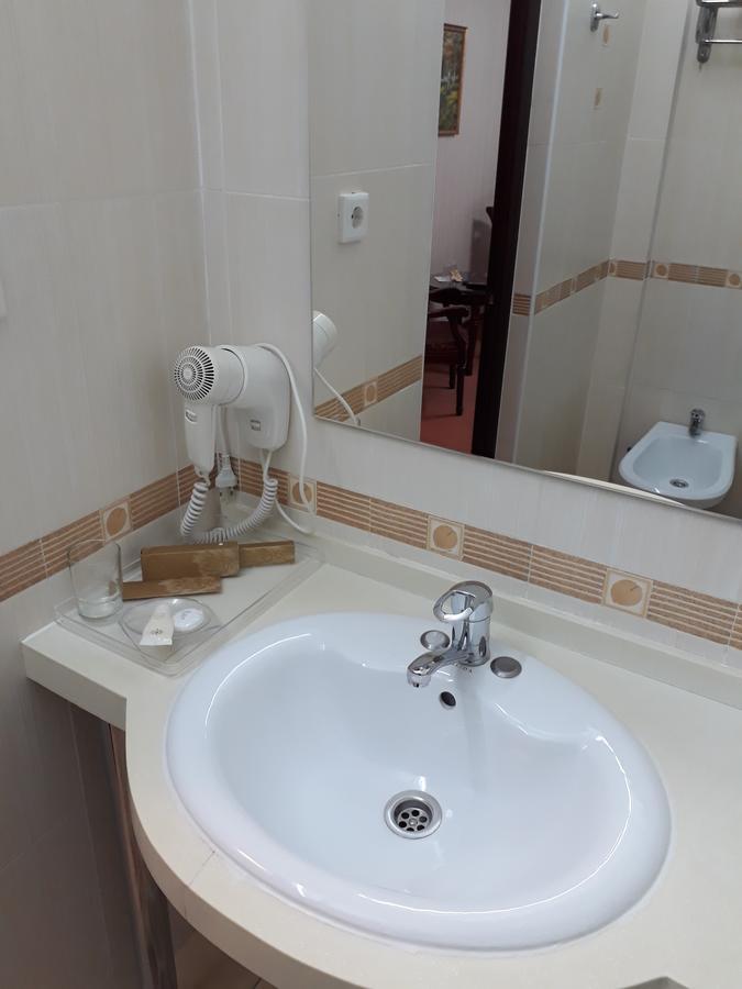 Hotel Botakoz Astana Ngoại thất bức ảnh